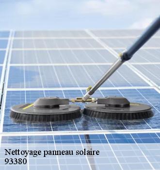 Nettoyage panneau solaire